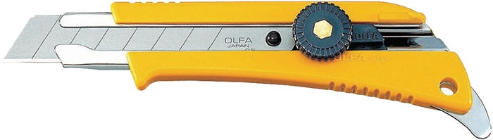 Cutter largeur de la lame 18 mm longueur 155 mm avec molette de blocage
